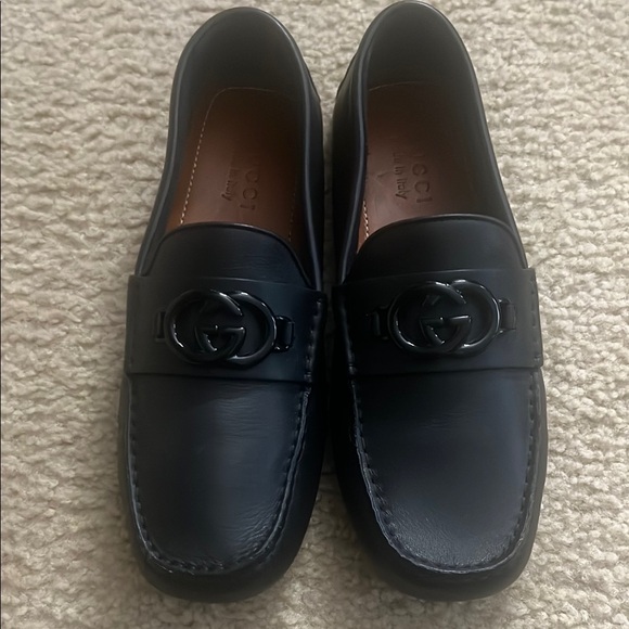 Gucci Black Leather Loafers Slip-On Moccasin Style